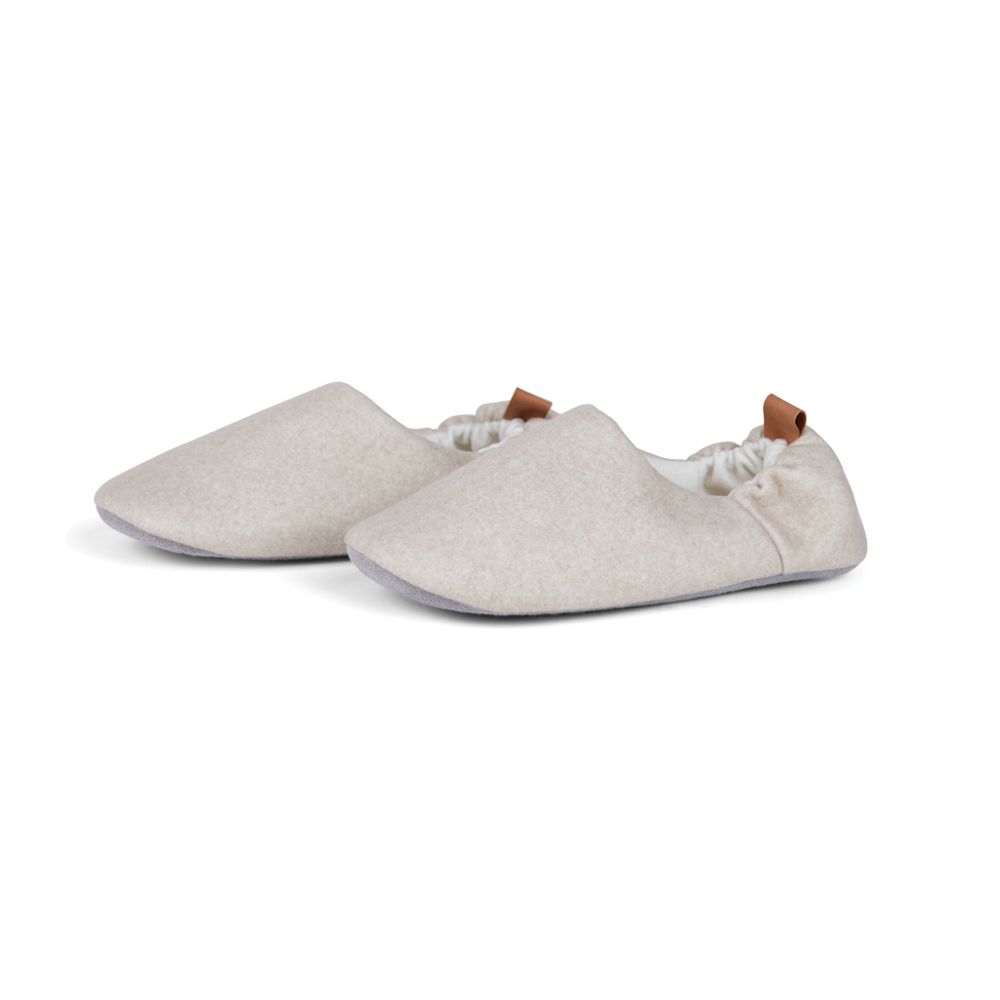 VINGA Moulton Hausschuhe aus RCS rPET (S/M) - beige, feather grey (± PMS beige/ ± PMS 15-1305 TPG)