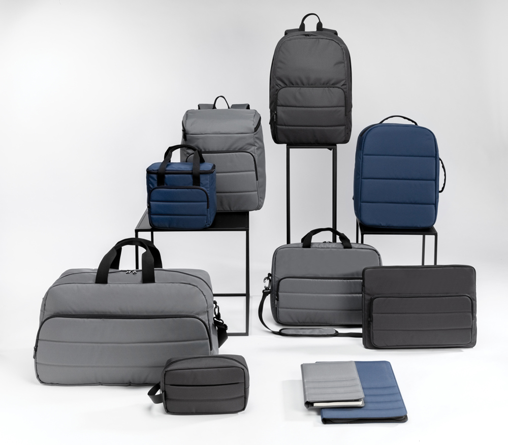 Impact AWARE™ RPET Wochenendtasche