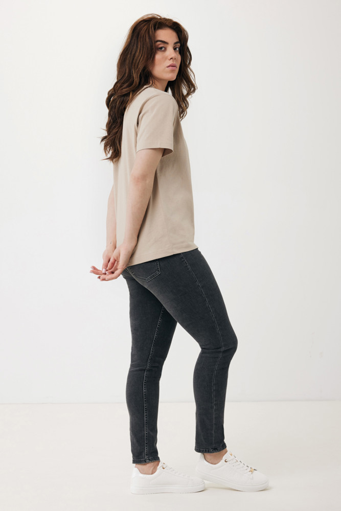 IQONIQ Kakadu relaxed T-Shirt aus recycelter Baumwolle