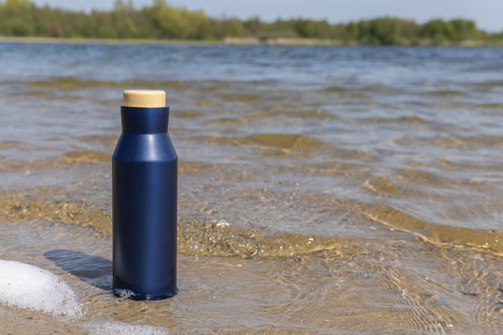 Gaia Vakuumflasche aus RCS recyceltem Stainless-Steel